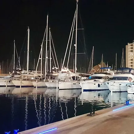 Au Coeur De Motte